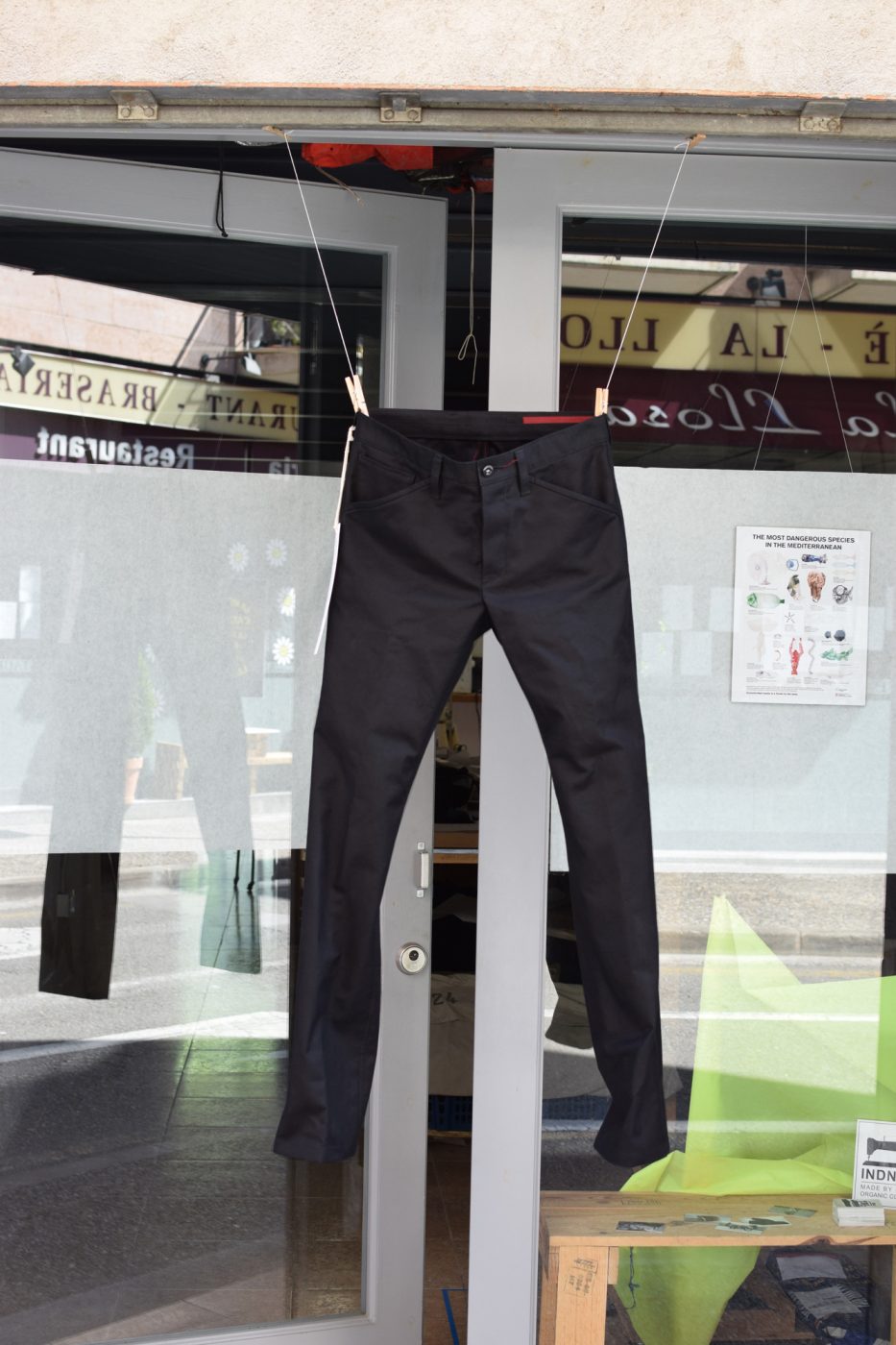 black organic cotton made to measure trousers by indnat
